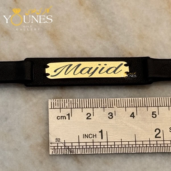 دستبند چرم مردانه طلا حکاکی اسم Majid مجید